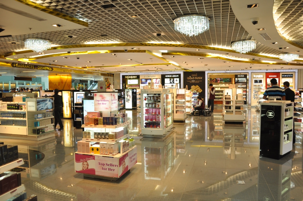 Arrival Shop - Perfumes Area